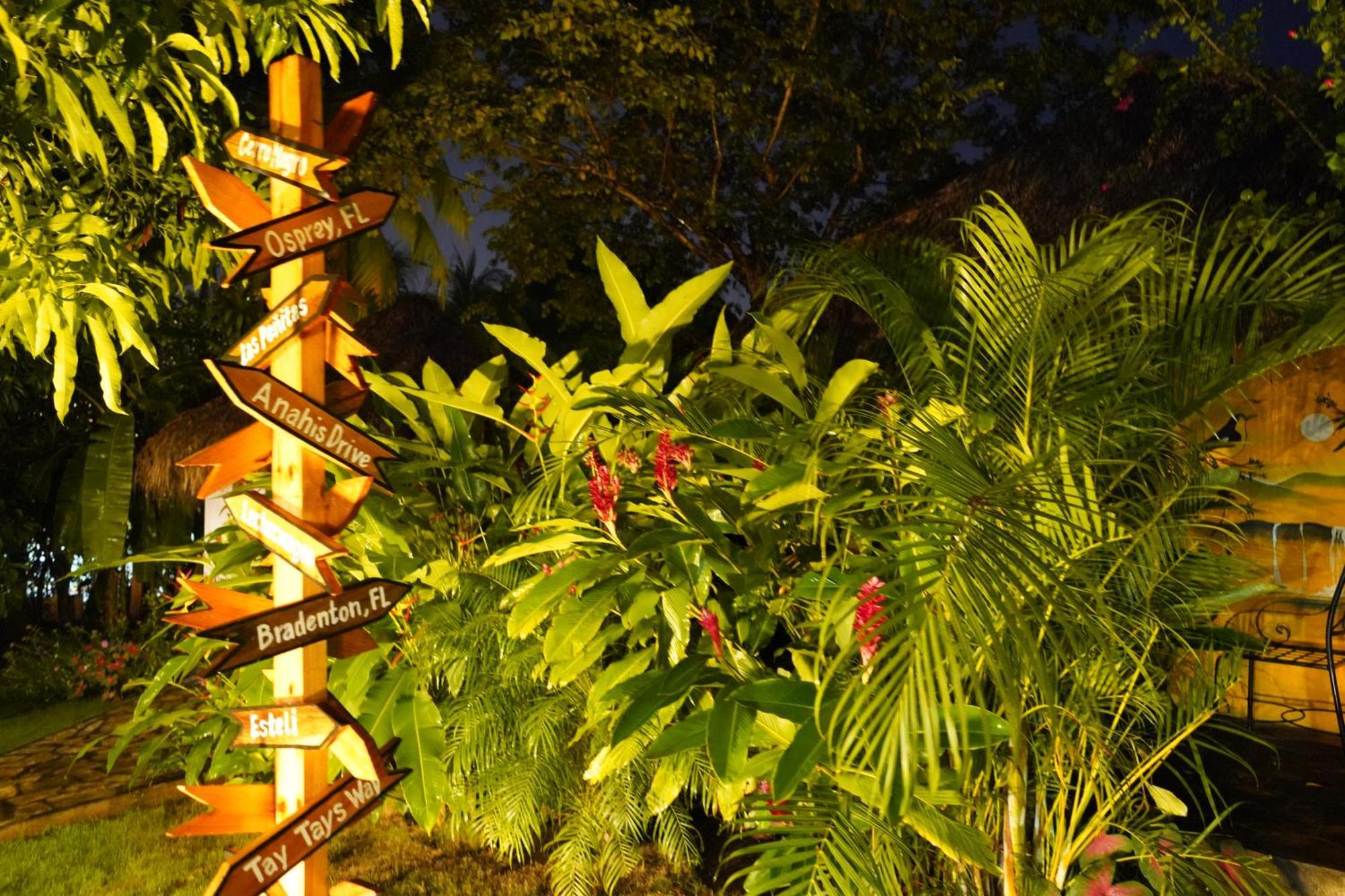 Hotel Mariposa León Dış mekan fotoğraf