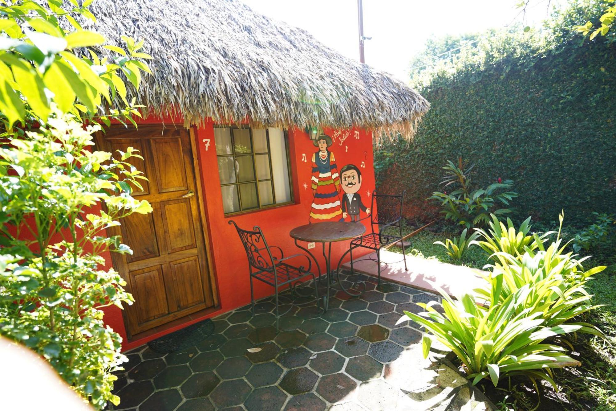 Hotel Mariposa León Dış mekan fotoğraf
