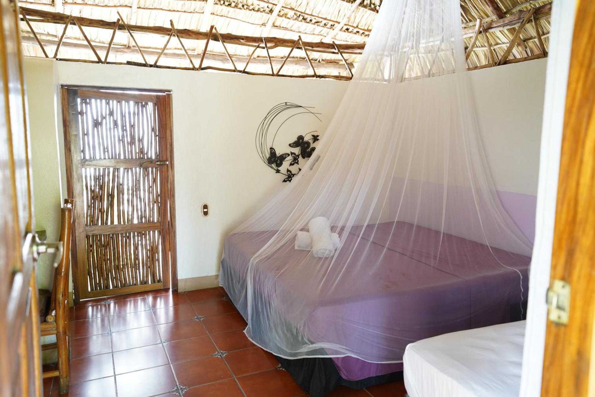 Hotel Mariposa León Dış mekan fotoğraf