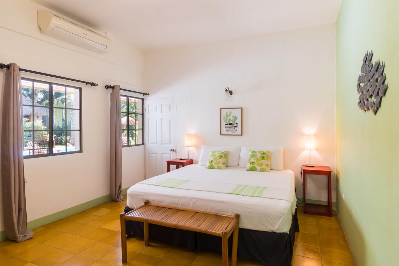 Hotel Mariposa León Dış mekan fotoğraf