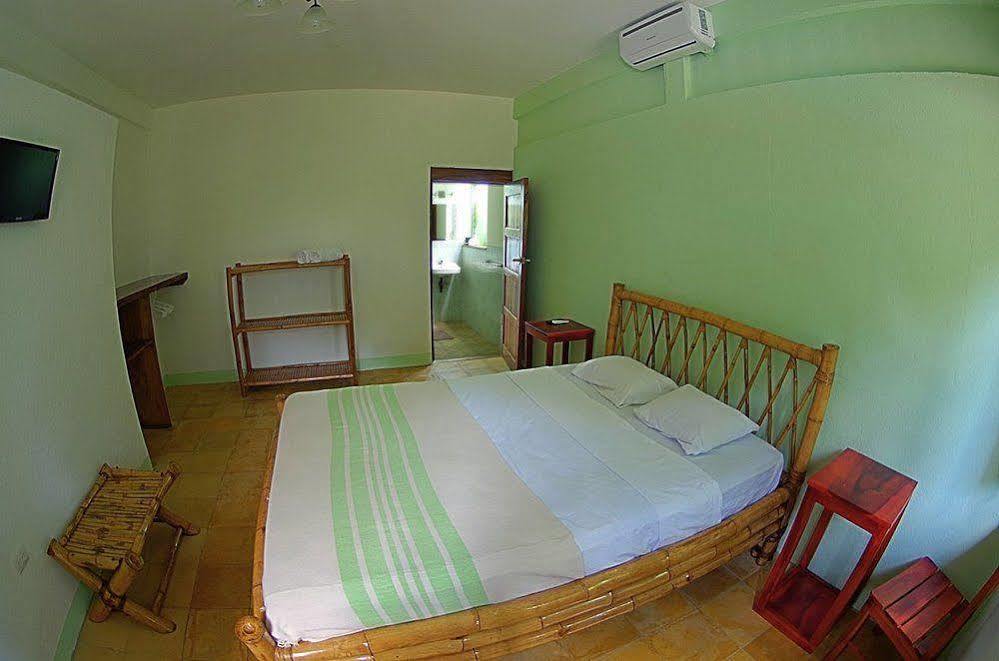 Hotel Mariposa León Dış mekan fotoğraf