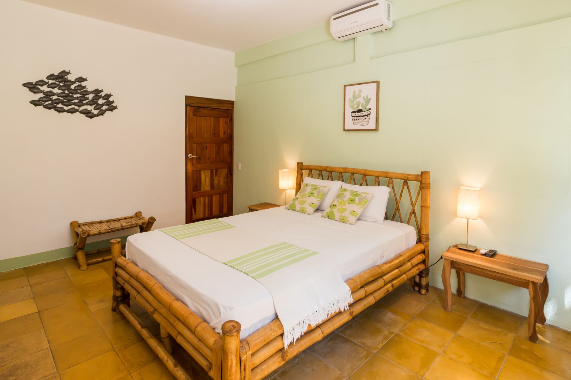 Hotel Mariposa León Dış mekan fotoğraf