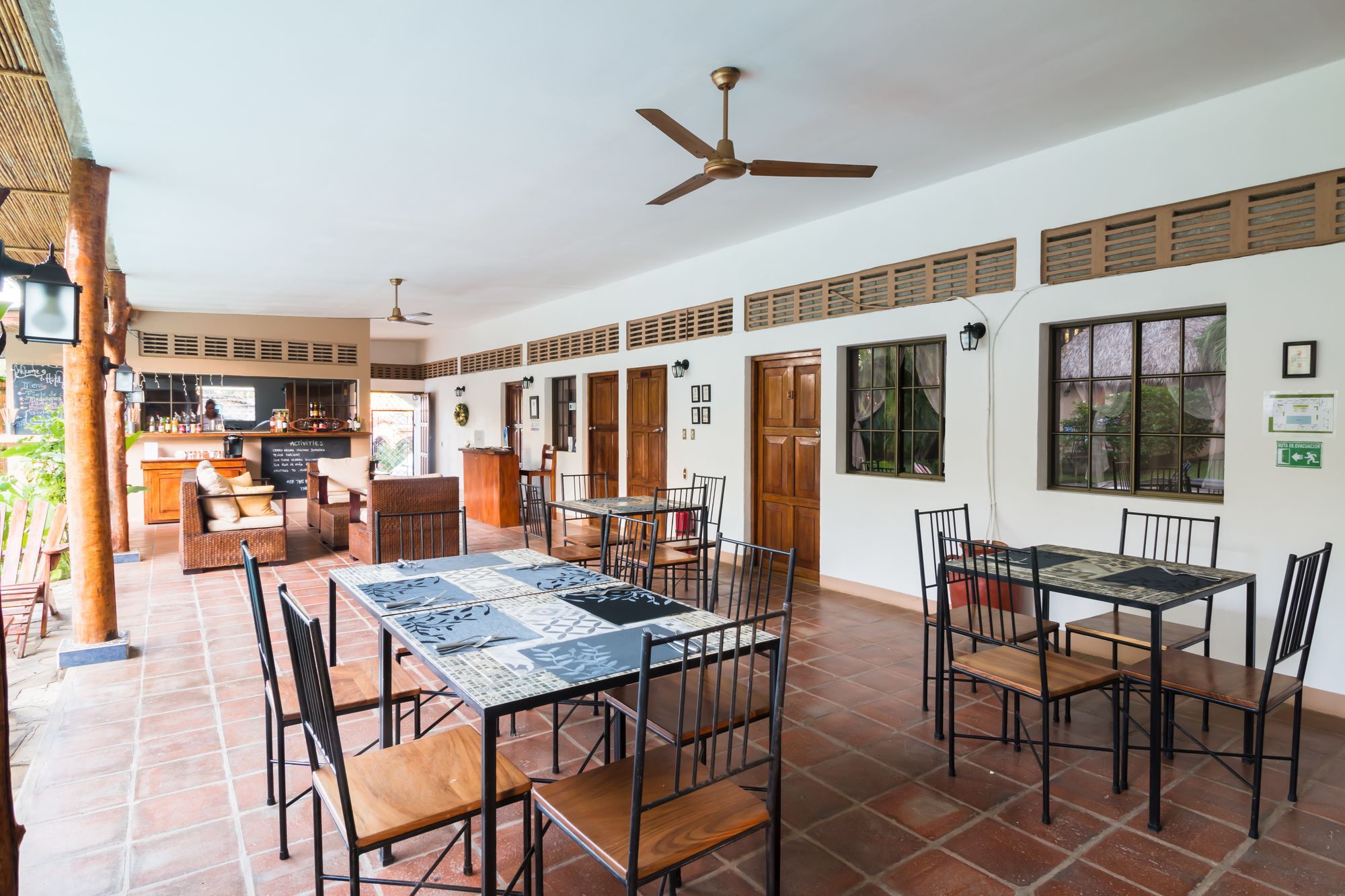 Hotel Mariposa León Dış mekan fotoğraf